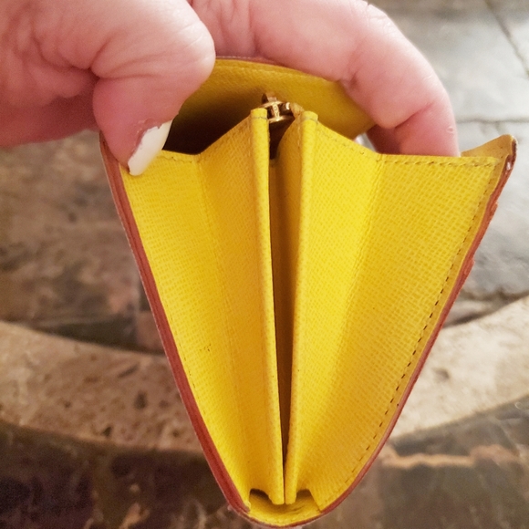 Louis Vuitton White Multicolor Murakami Continental Long Wallet Yellow Interior - Picture 12 of 16